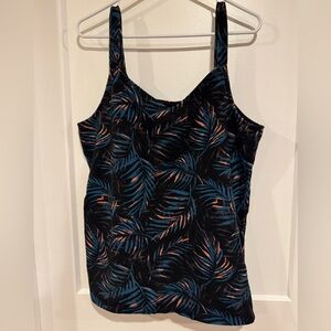 Torrid Tropical Leaf Tank